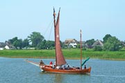 Zeesenboot auf den Bodden - Bild vergrößern ...